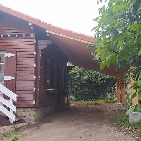 Retournac Logement Independant Attenant A Une Maison Dans Grand Jardin מראה חיצוני תמונה